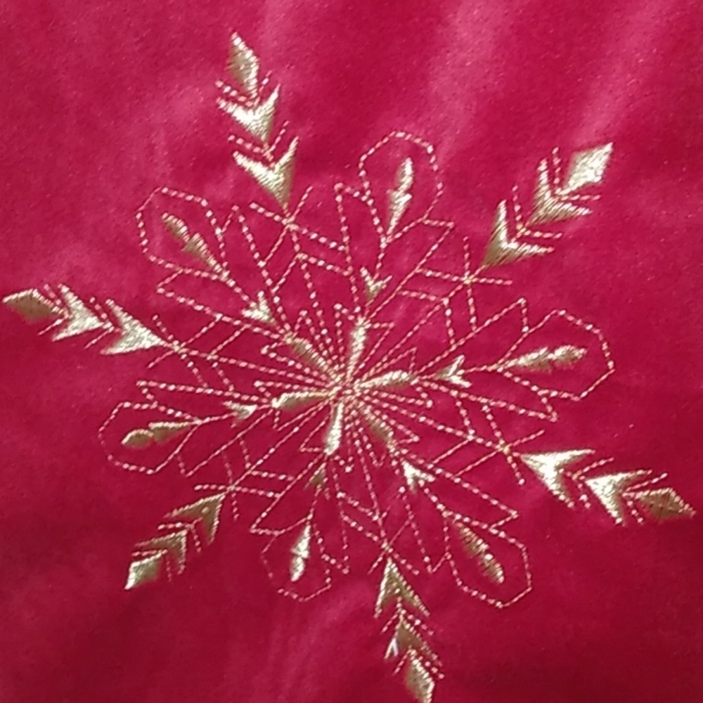 Max Studio Table runner - Picture 4 of 8
